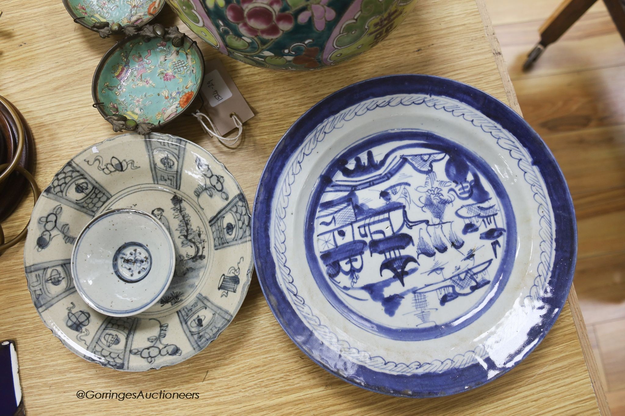 A quantity of mixed Oriental wares